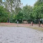 Camping Gorgeous Stacaravan 3*