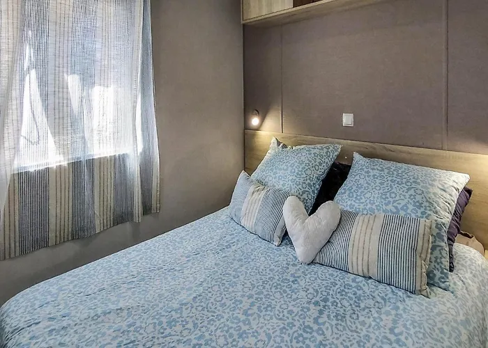 Gorgeous Stacaravan 3*