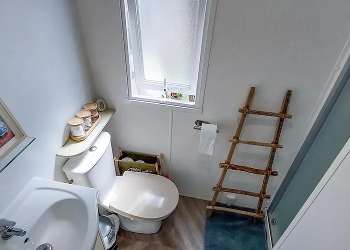 Gorgeous Stacaravan Kemping