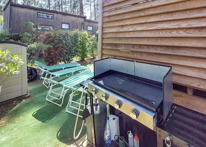 Gorgeous Stacaravan 3* Saint-Julien-en-Born