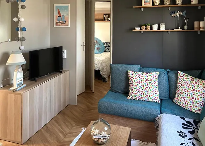 Gorgeous Stacaravan Kemping 3*