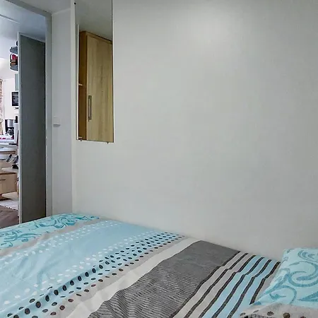 Gorgeous Stacaravan مكان تخييم سان جوليان-أون-بورن